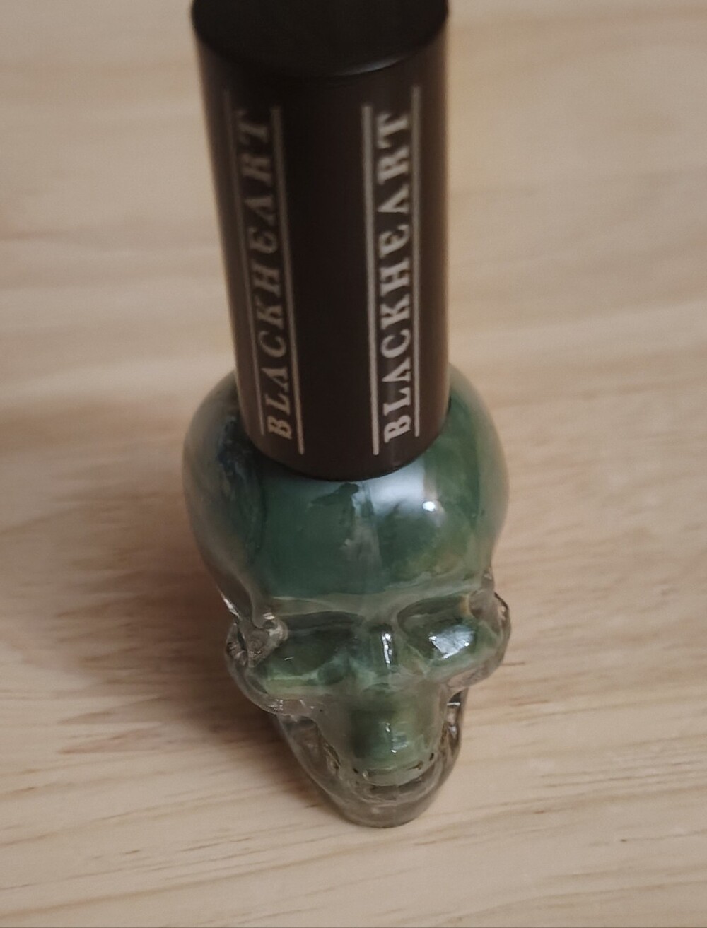 Blackheart Velvet Green Skull Bottle Paint